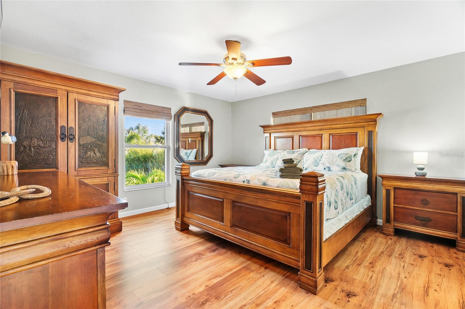 Image 35 of 62 For 4503-4505 102nd Street W