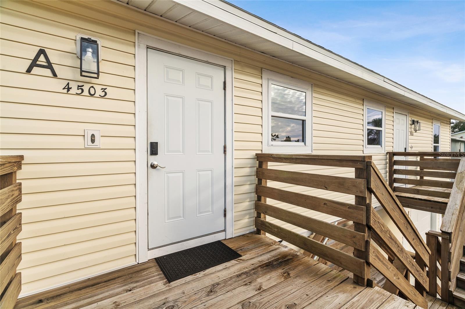 Image 6 of 62 For 4503-4505 102nd Street W