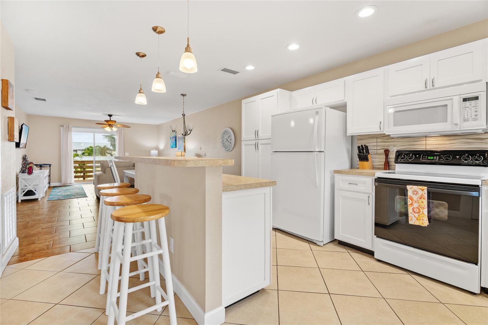 Image 8 of 62 For 4503-4505 102nd Street W