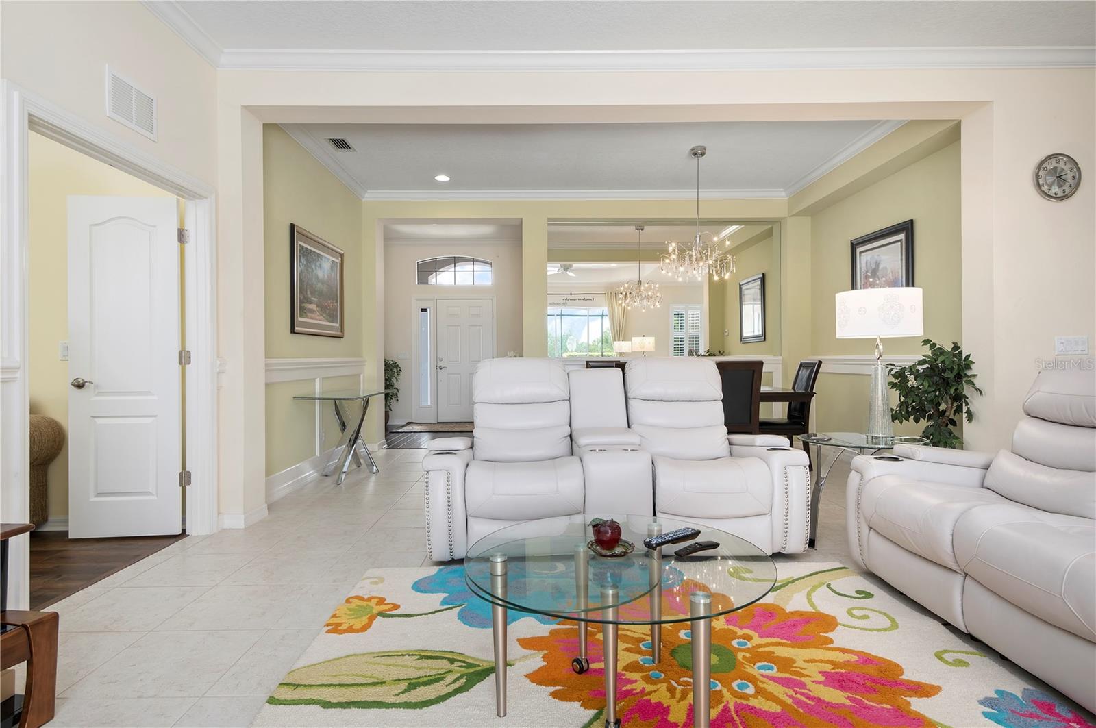 Image 12 of 44 For 4720 Claremont Park Drive