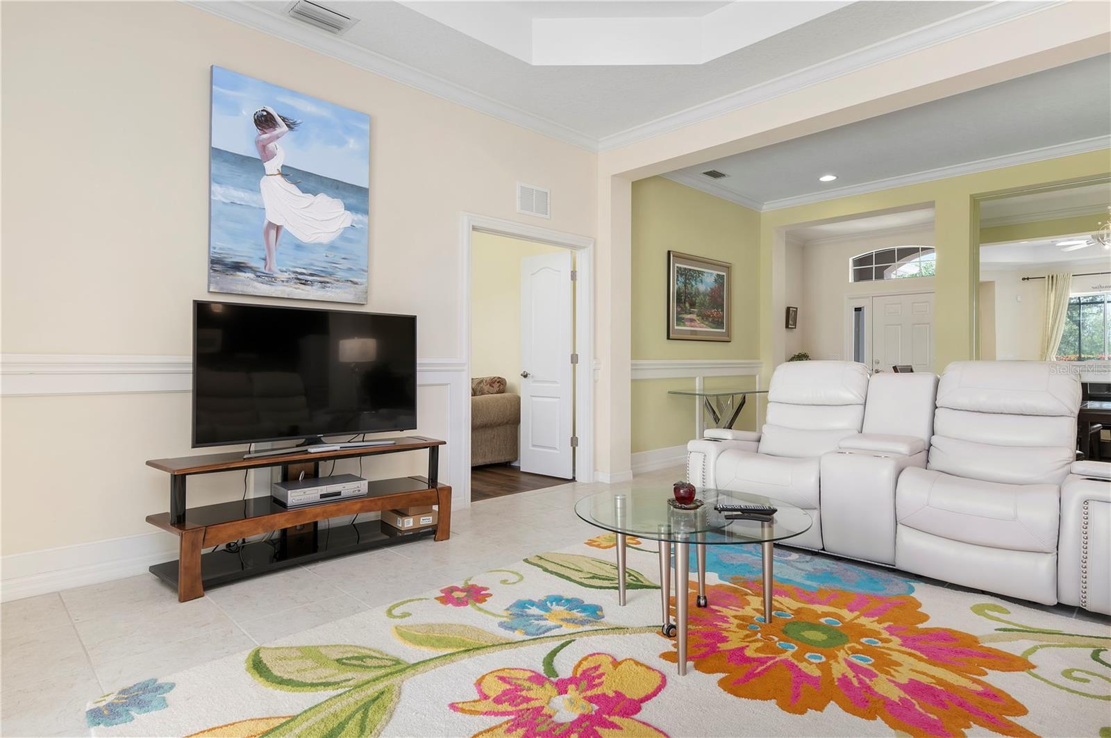 Image 13 of 44 For 4720 Claremont Park Drive