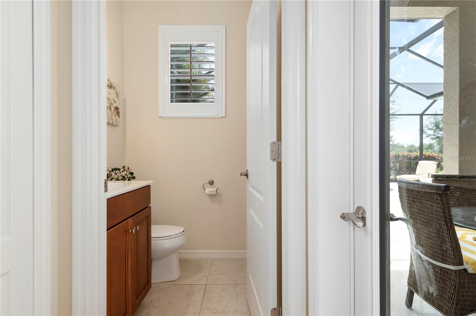 Image 17 of 44 For 4720 Claremont Park Drive