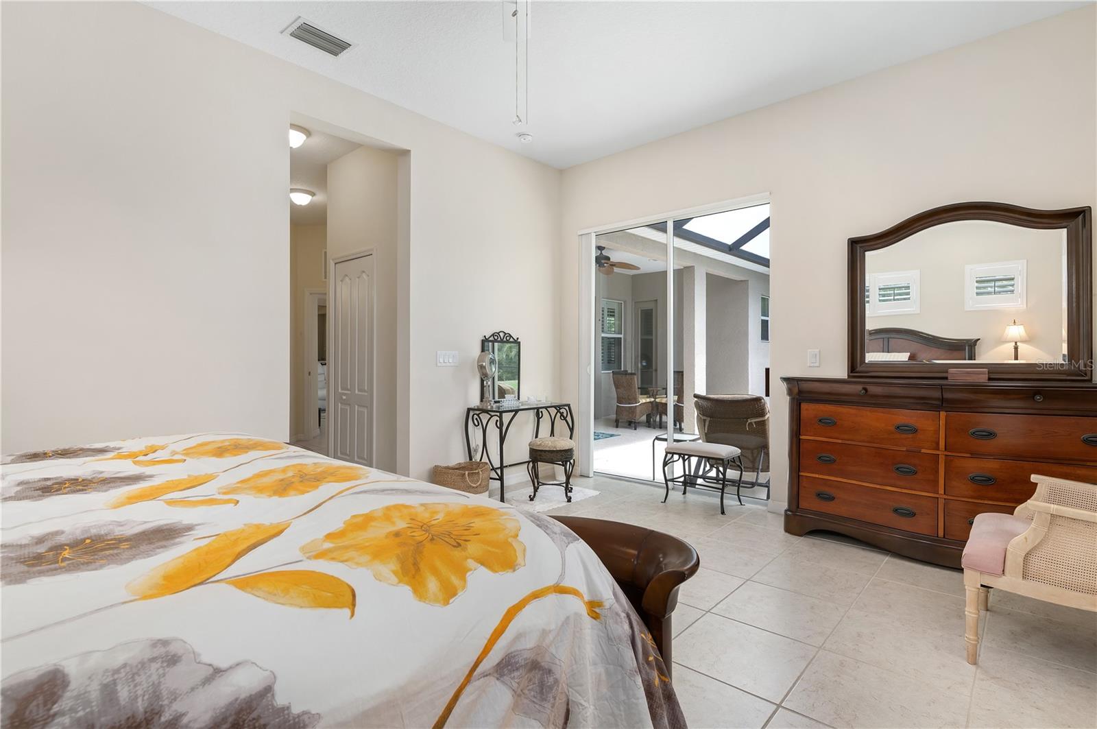 Image 23 of 44 For 4720 Claremont Park Drive