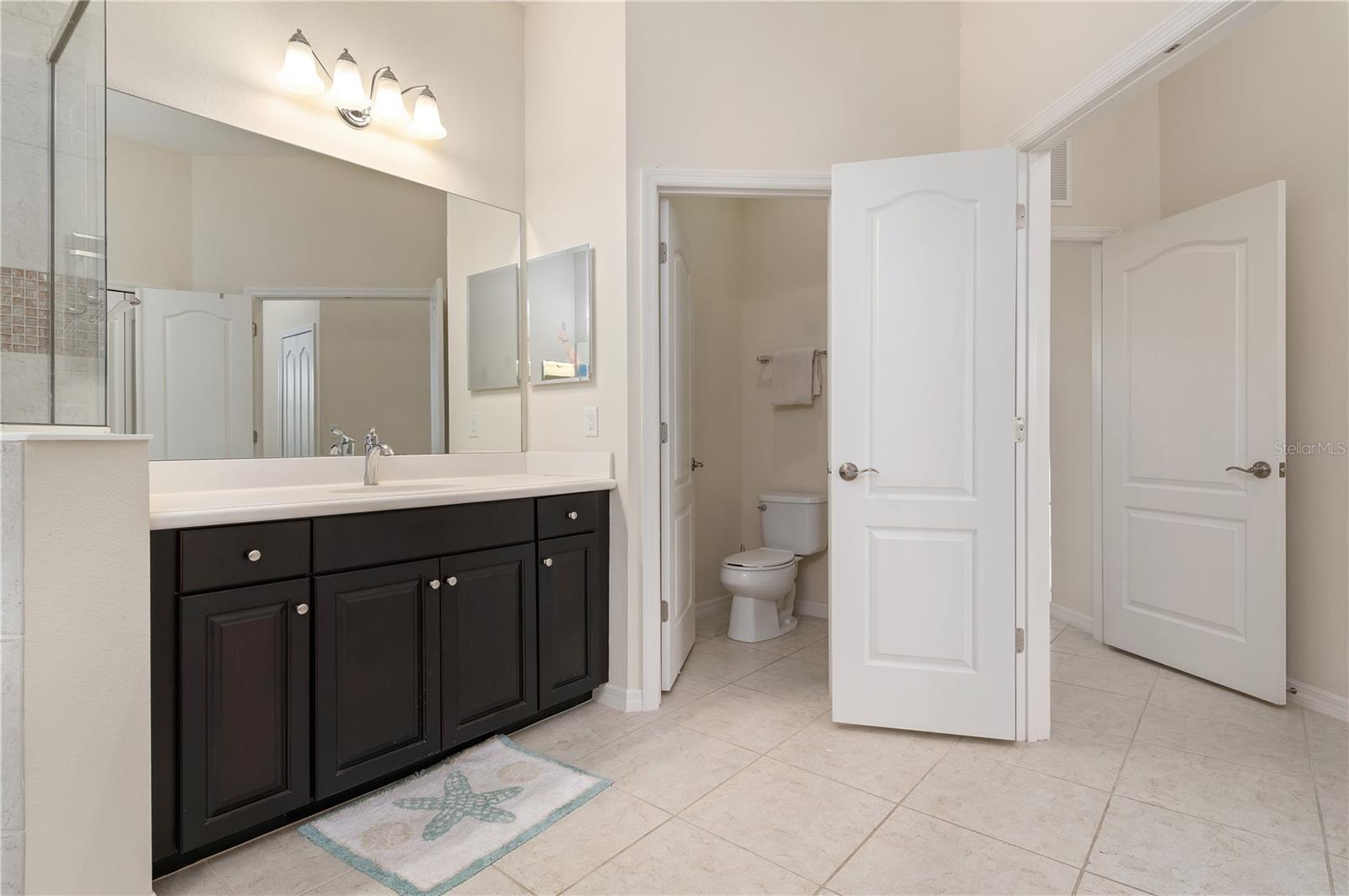 Image 26 of 44 For 4720 Claremont Park Drive