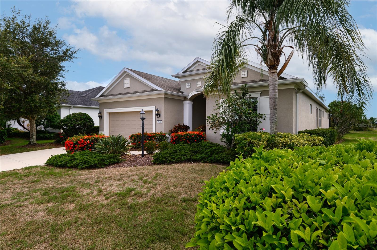 Image 34 of 44 For 4720 Claremont Park Drive