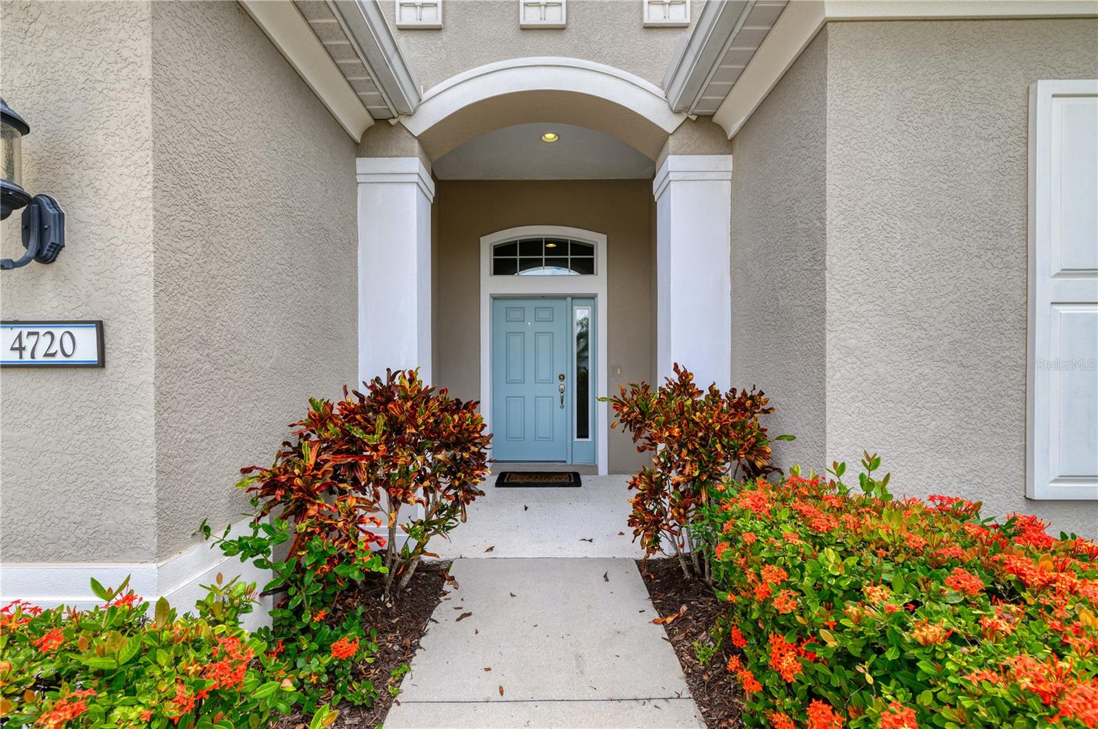 Image 5 of 44 For 4720 Claremont Park Drive