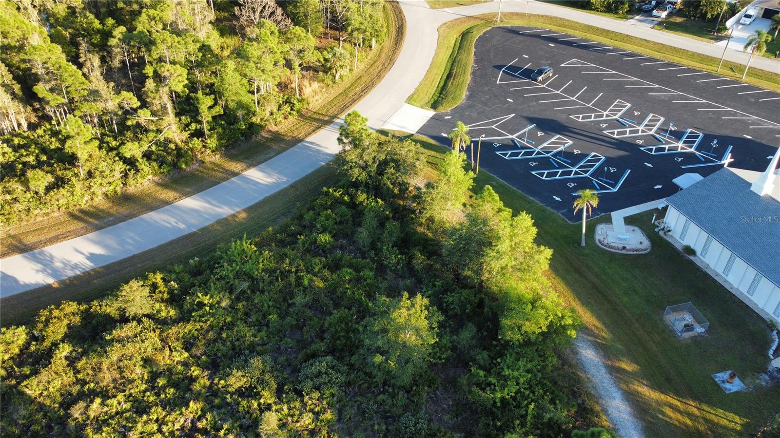 Image 7 of 11 For 27366 Del Rio Drive