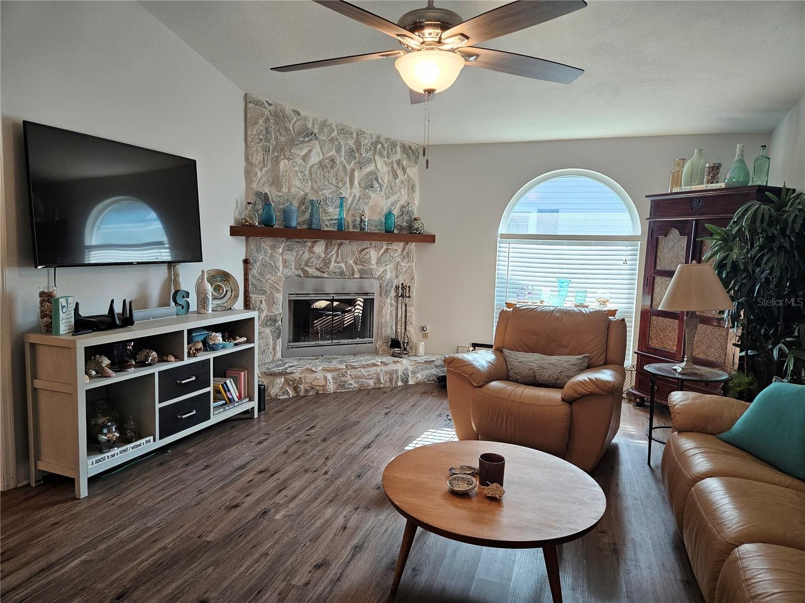 Image 23 of 63 For 3110 57th Avenue Circle E