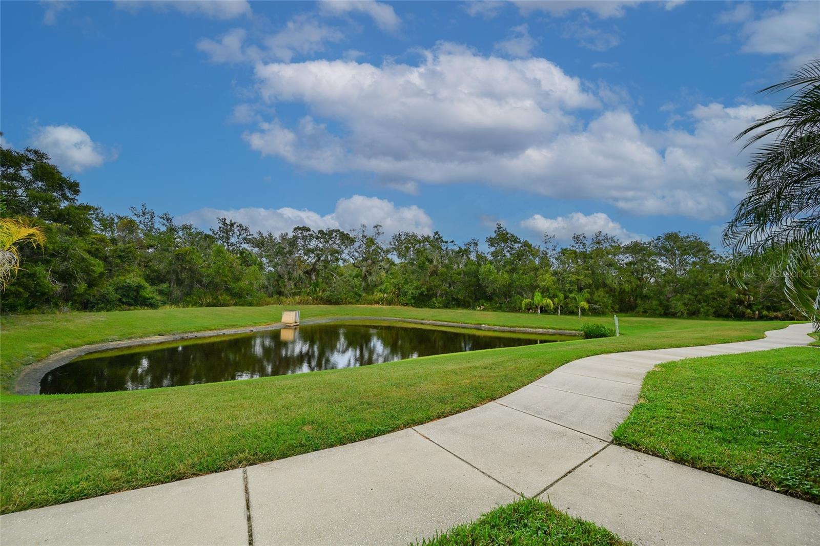 Image 29 of 42 For 7417 Vista Way 208