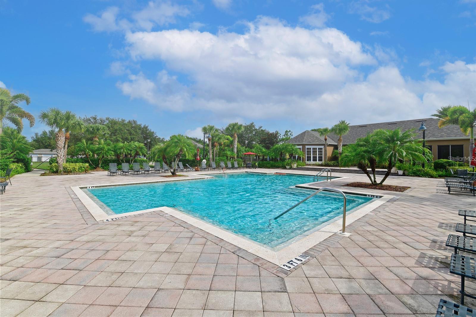 Image 34 of 42 For 7417 Vista Way 208