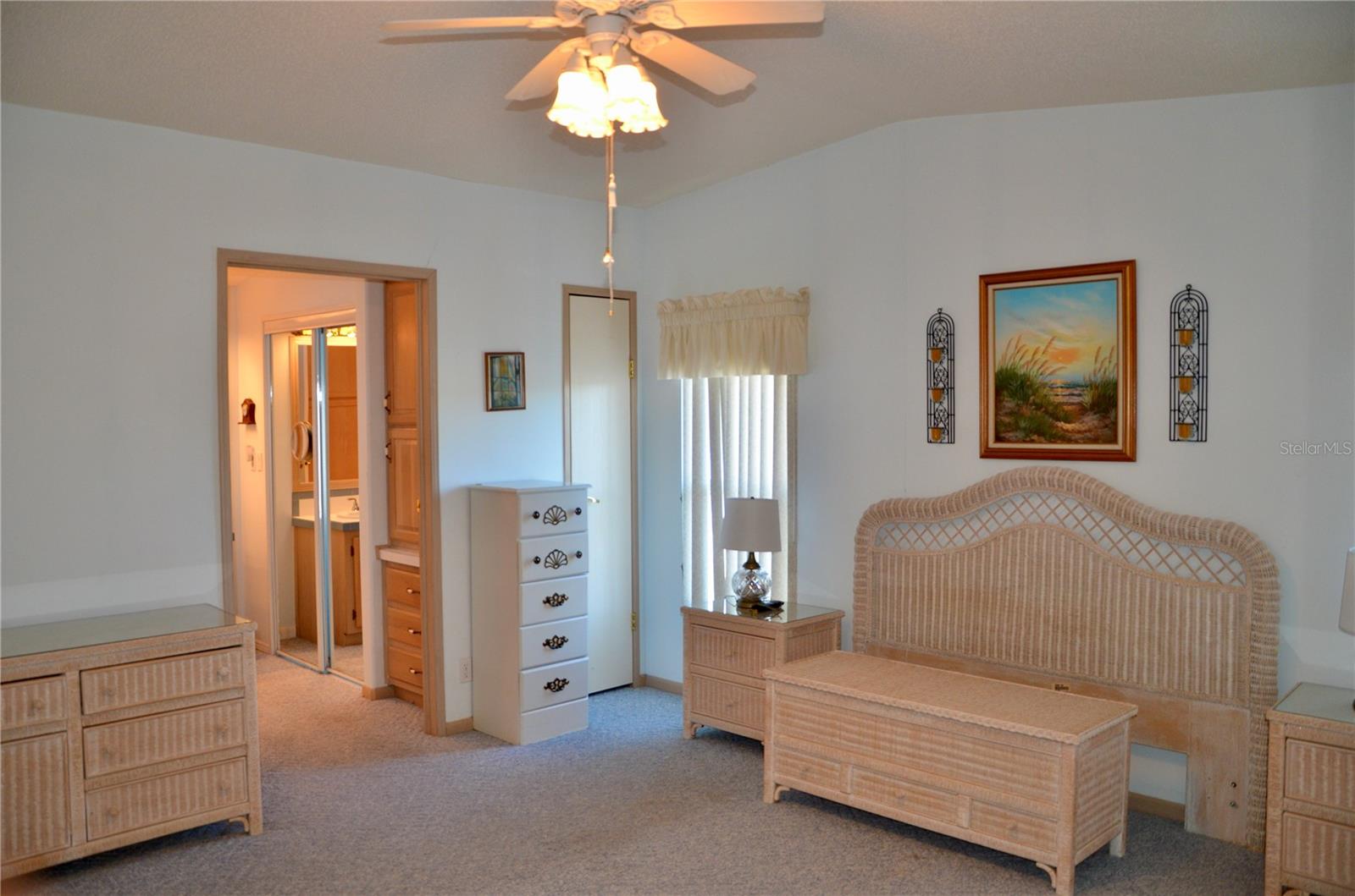 Image 11 of 24 For 8476 Imperial Circle