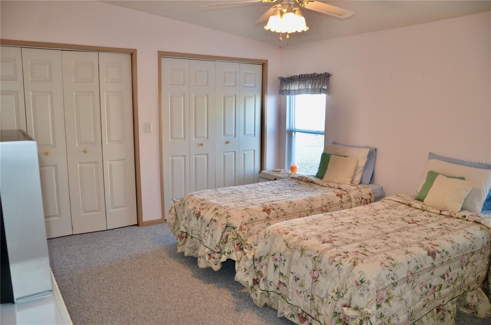 Image 16 of 24 For 8476 Imperial Circle