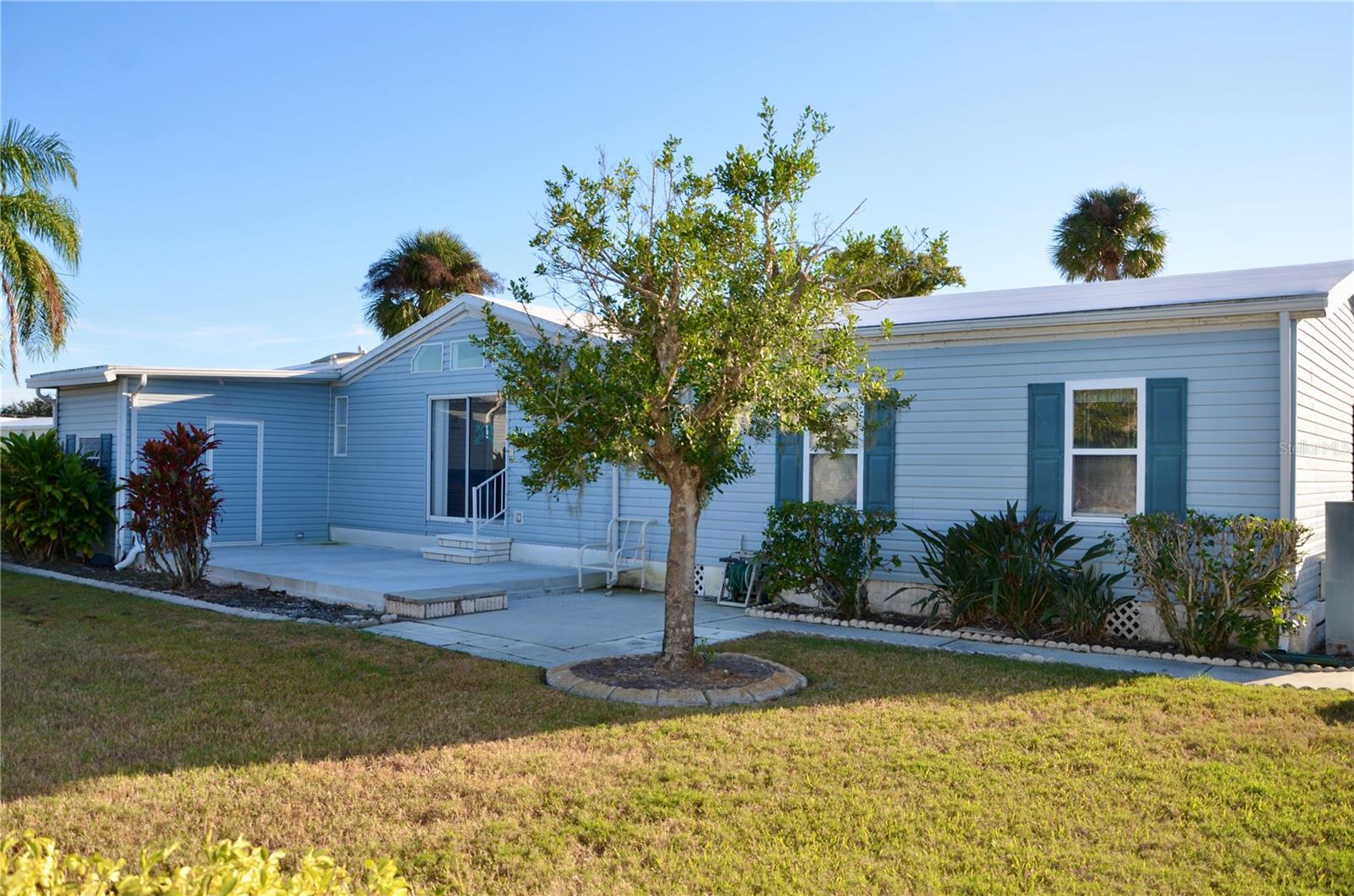 Image 9 of 24 For 8476 Imperial Circle