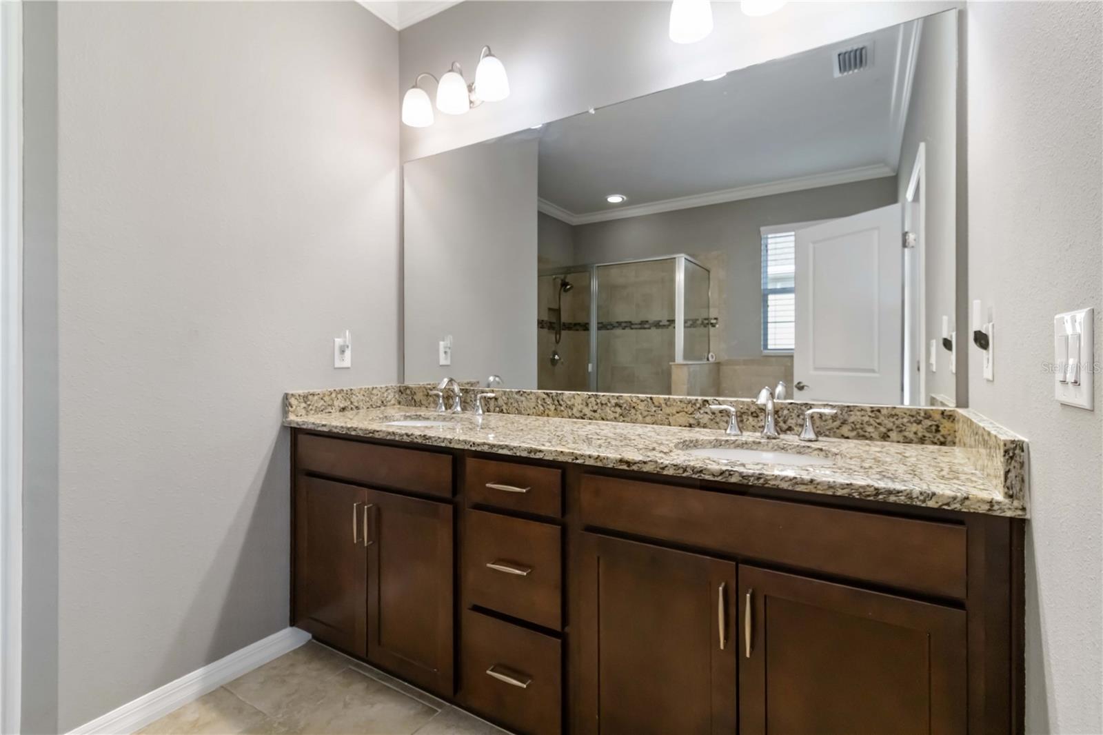 Image 15 of 36 For 6381 Mighty Eagle Way