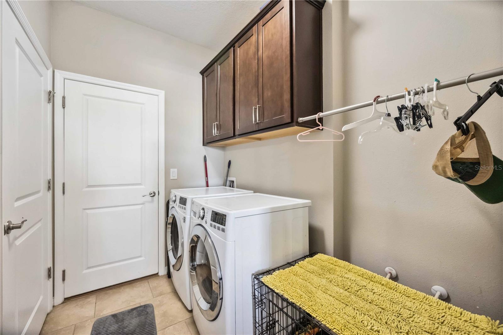 Image 23 of 36 For 6381 Mighty Eagle Way