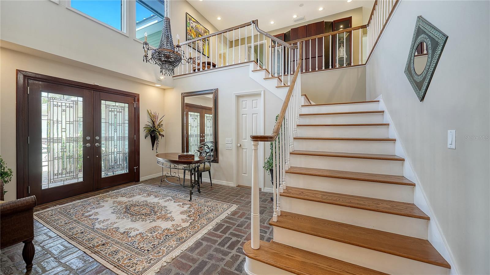 Listing photo id 34 for 1042 Casey Key Road