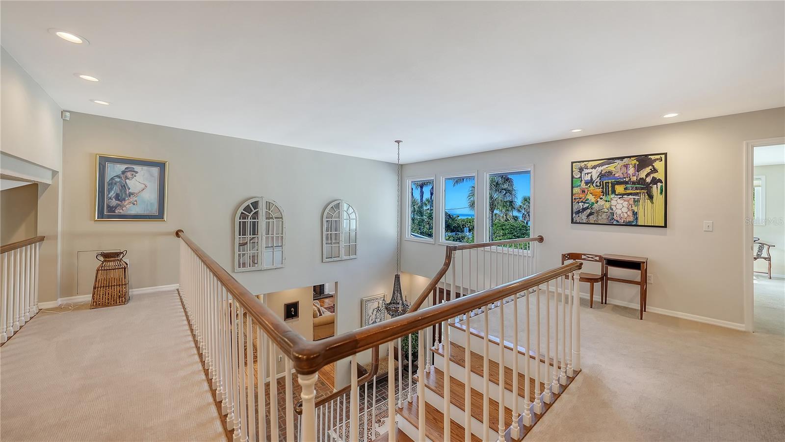 Listing photo id 35 for 1042 Casey Key Road