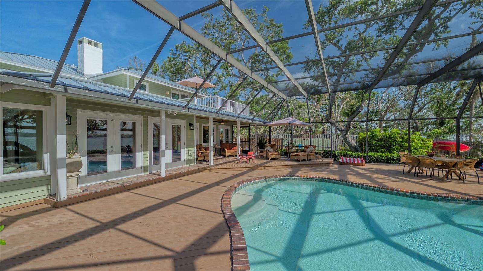 Listing photo id 48 for 1042 Casey Key Road