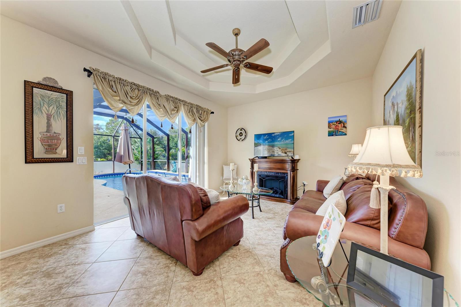 Image 22 of 54 For 3297 Polka Street