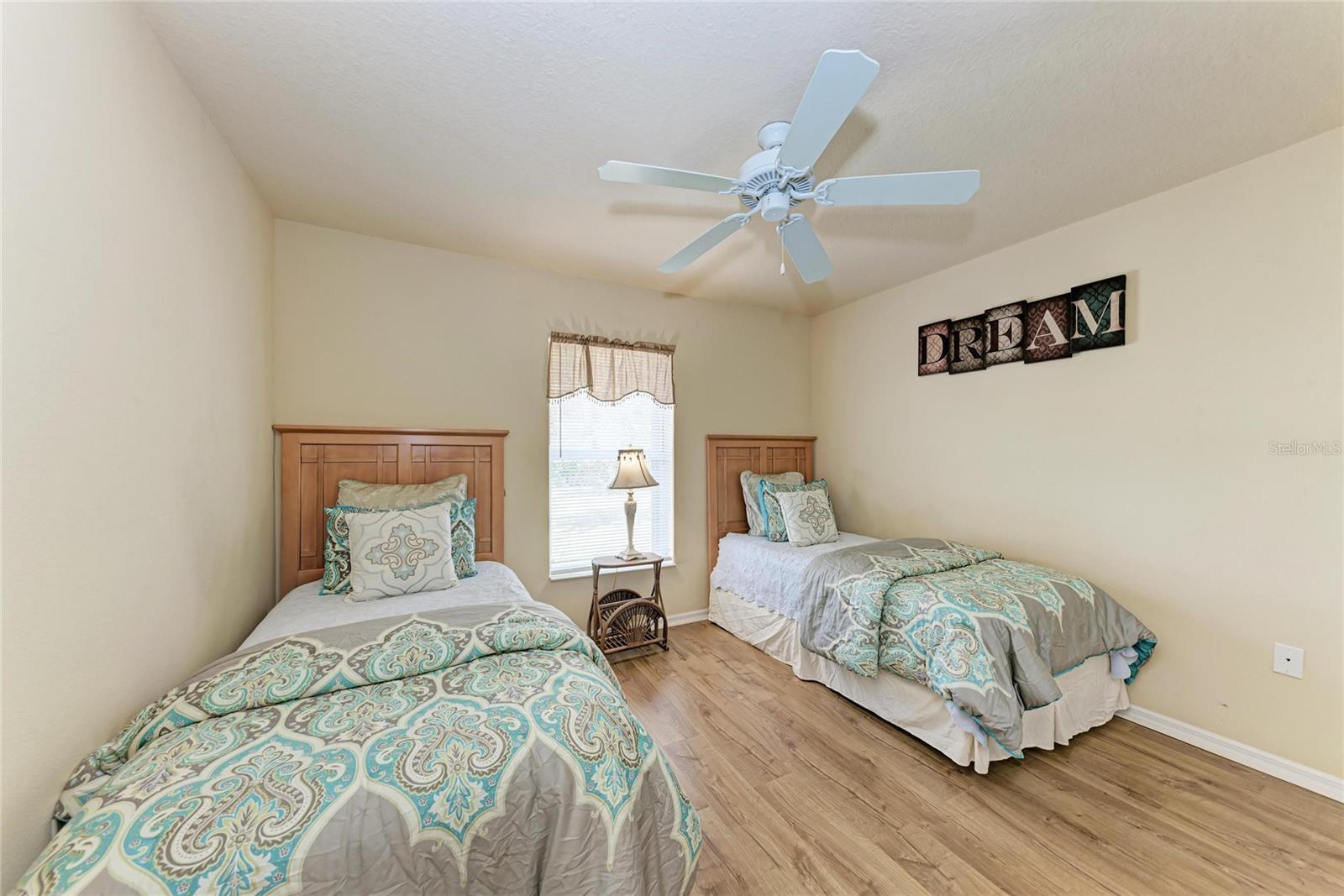 Image 38 of 54 For 3297 Polka Street