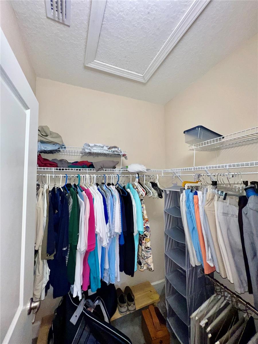 Image 10 of 31 For 6012 Anchorage Way S