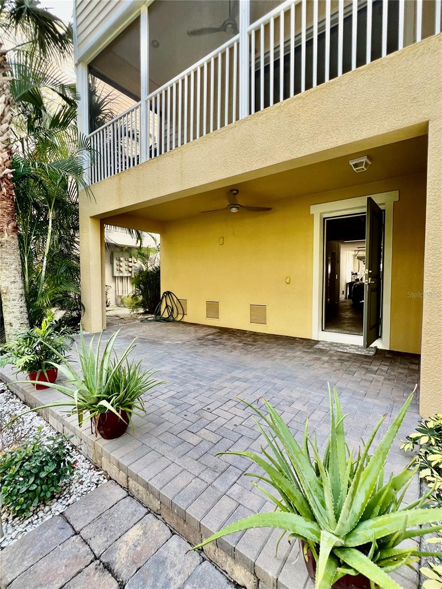 Image 28 of 31 For 6012 Anchorage Way S