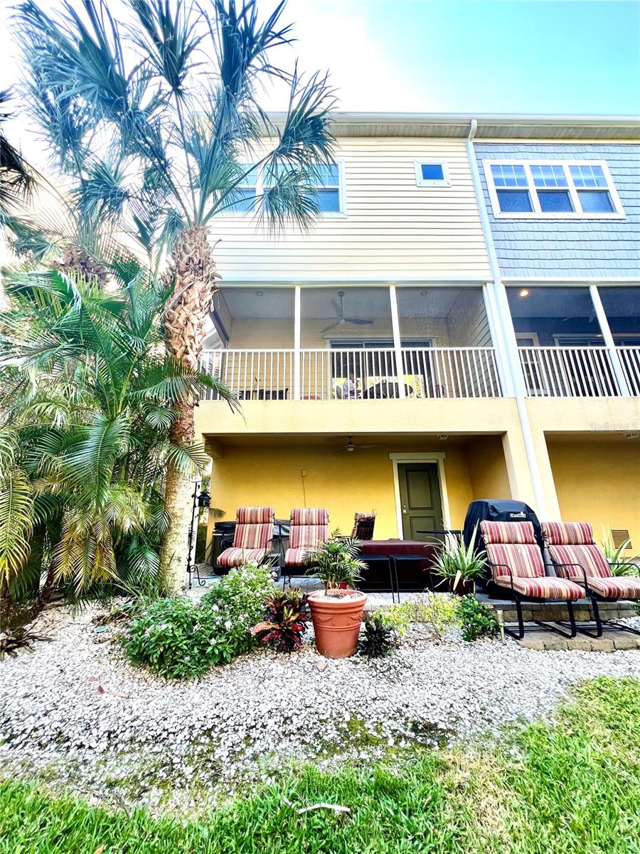 Image 3 of 31 For 6012 Anchorage Way S