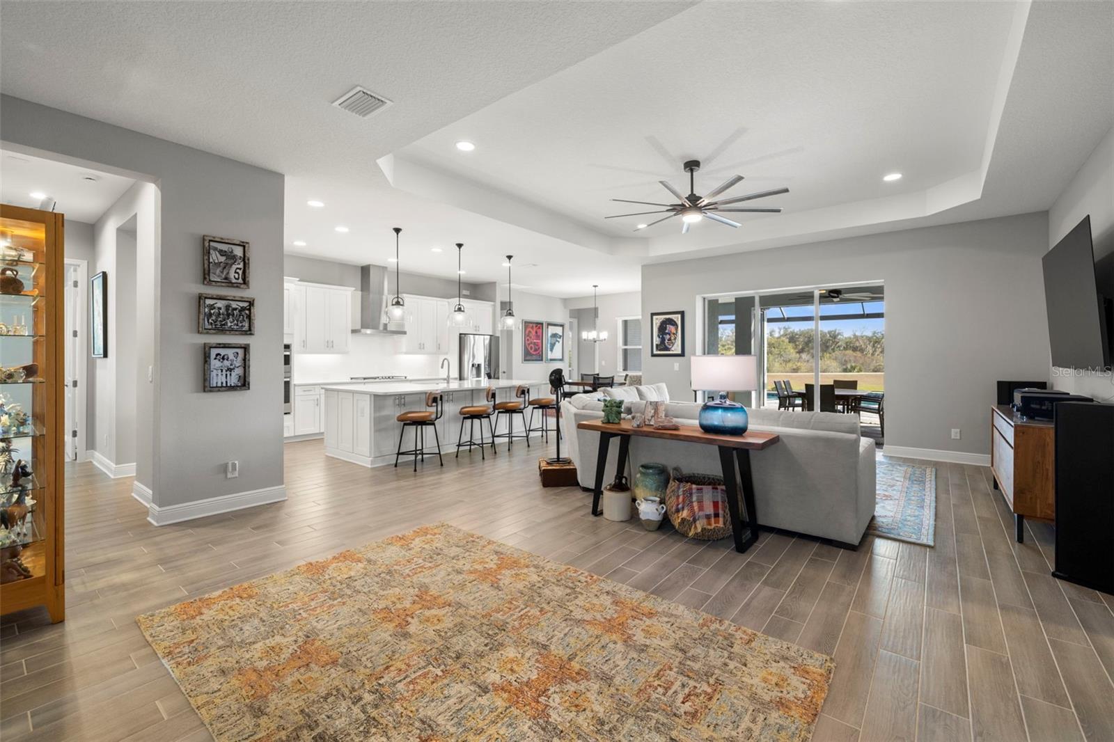 Image 10 of 87 For 14375 Skipping Stone Loop