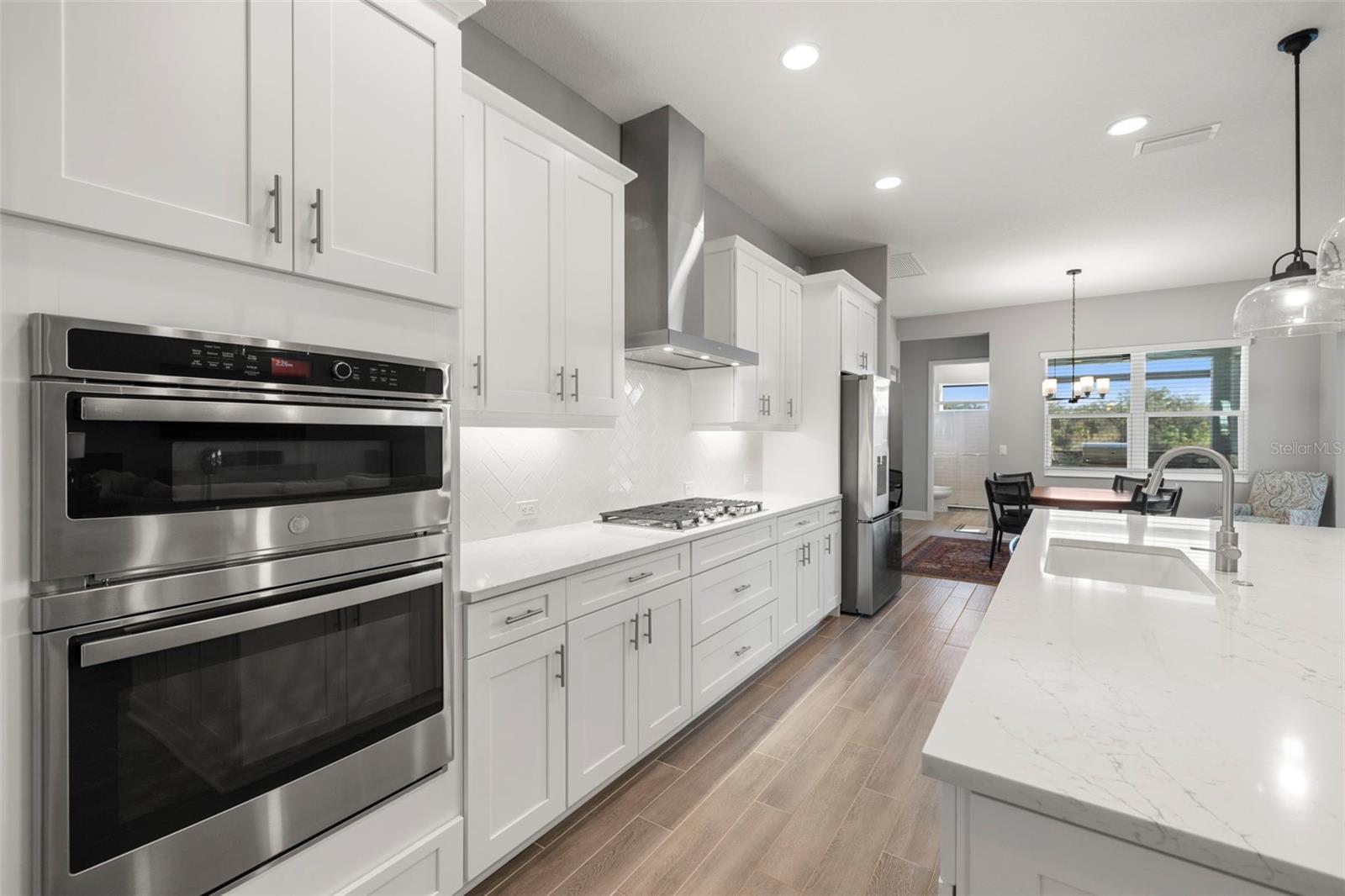 Image 16 of 87 For 14375 Skipping Stone Loop