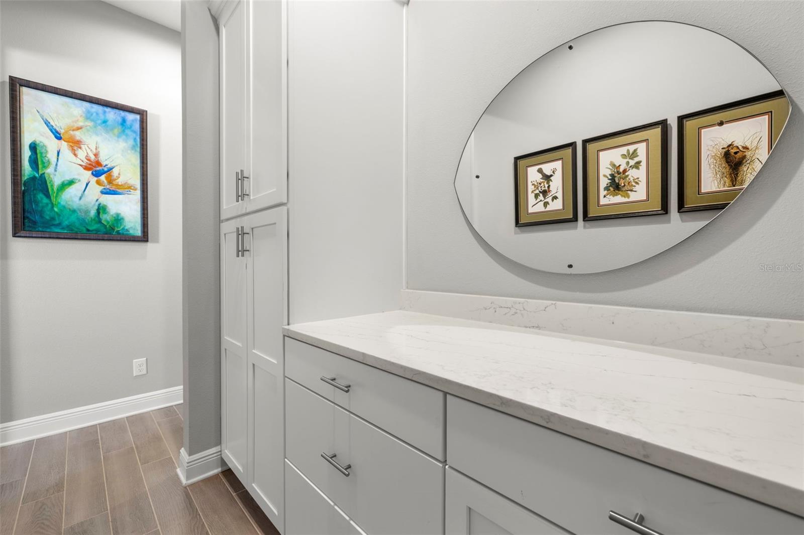 Image 34 of 87 For 14375 Skipping Stone Loop