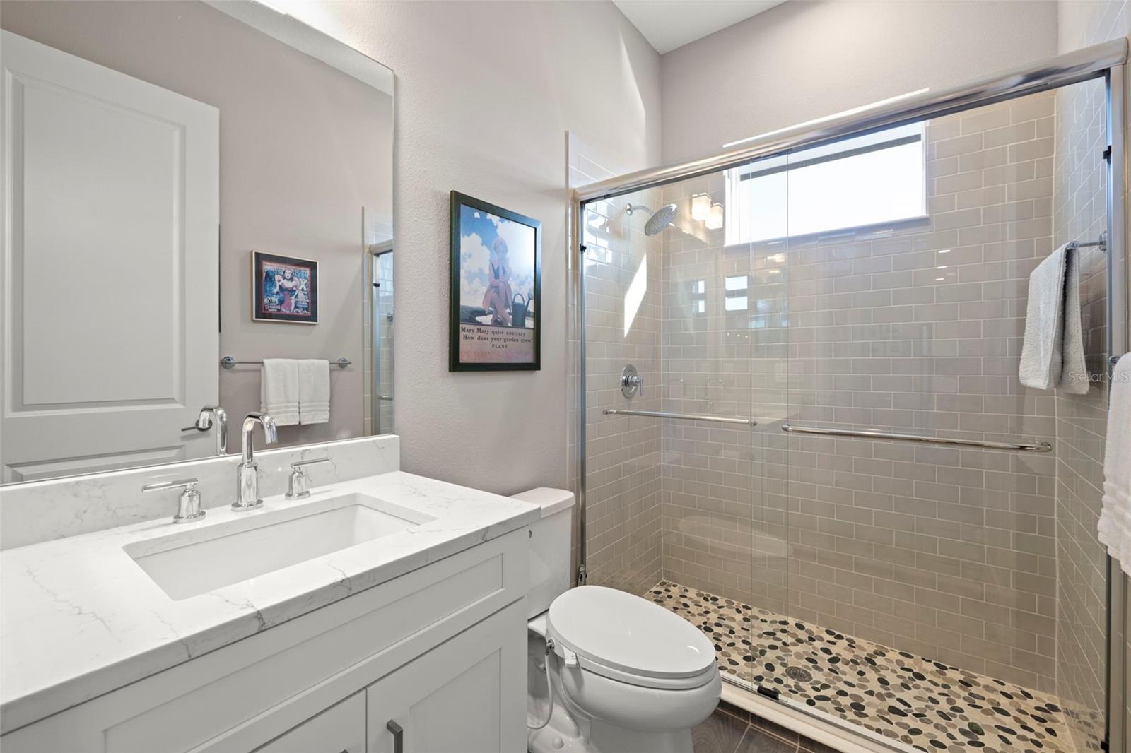 Image 41 of 87 For 14375 Skipping Stone Loop