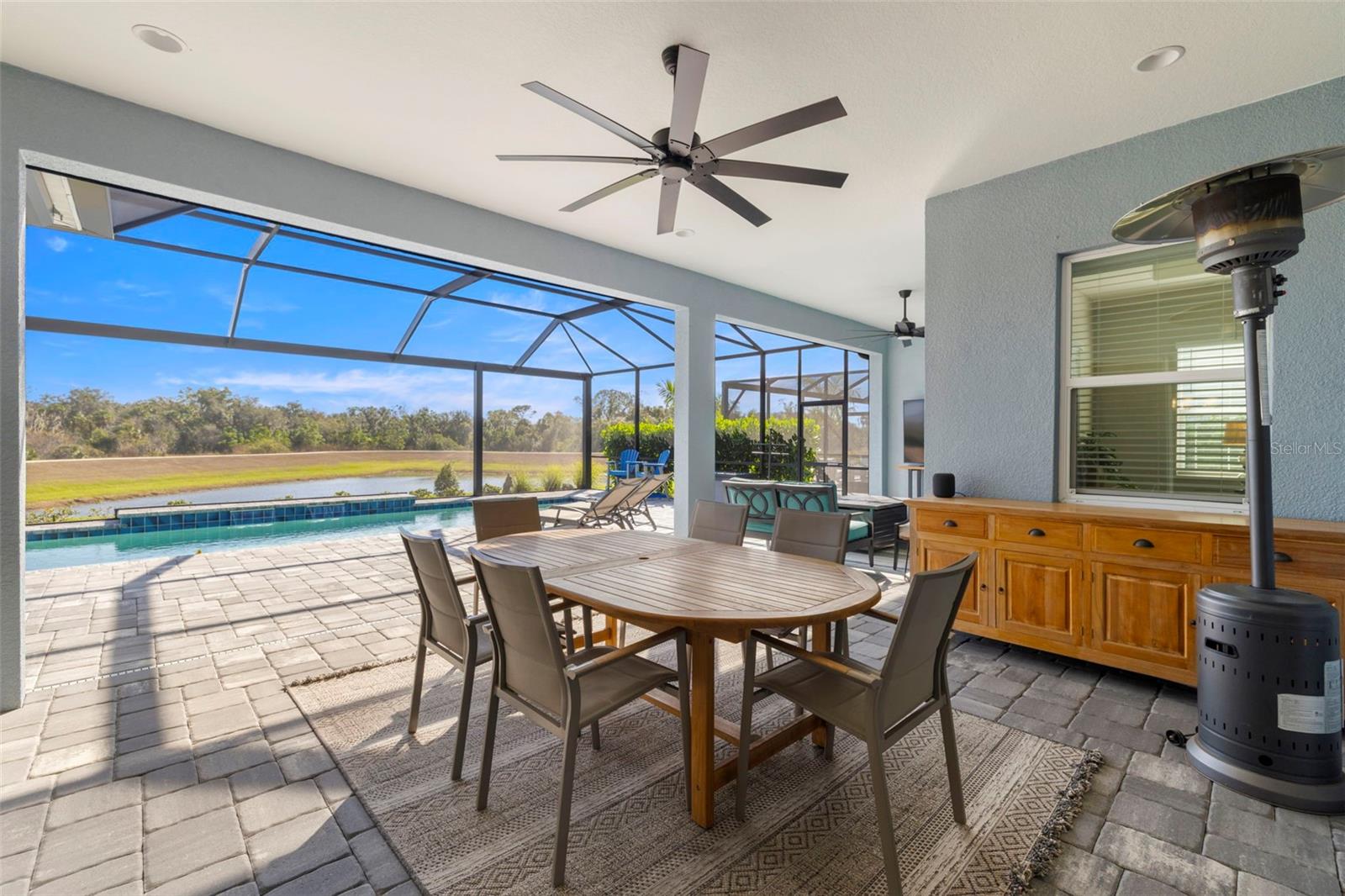 Image 45 of 87 For 14375 Skipping Stone Loop