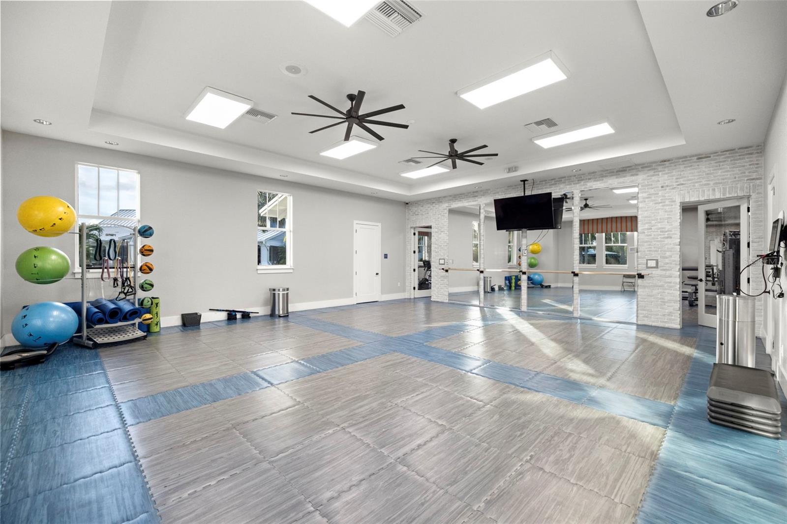 Image 77 of 87 For 14375 Skipping Stone Loop