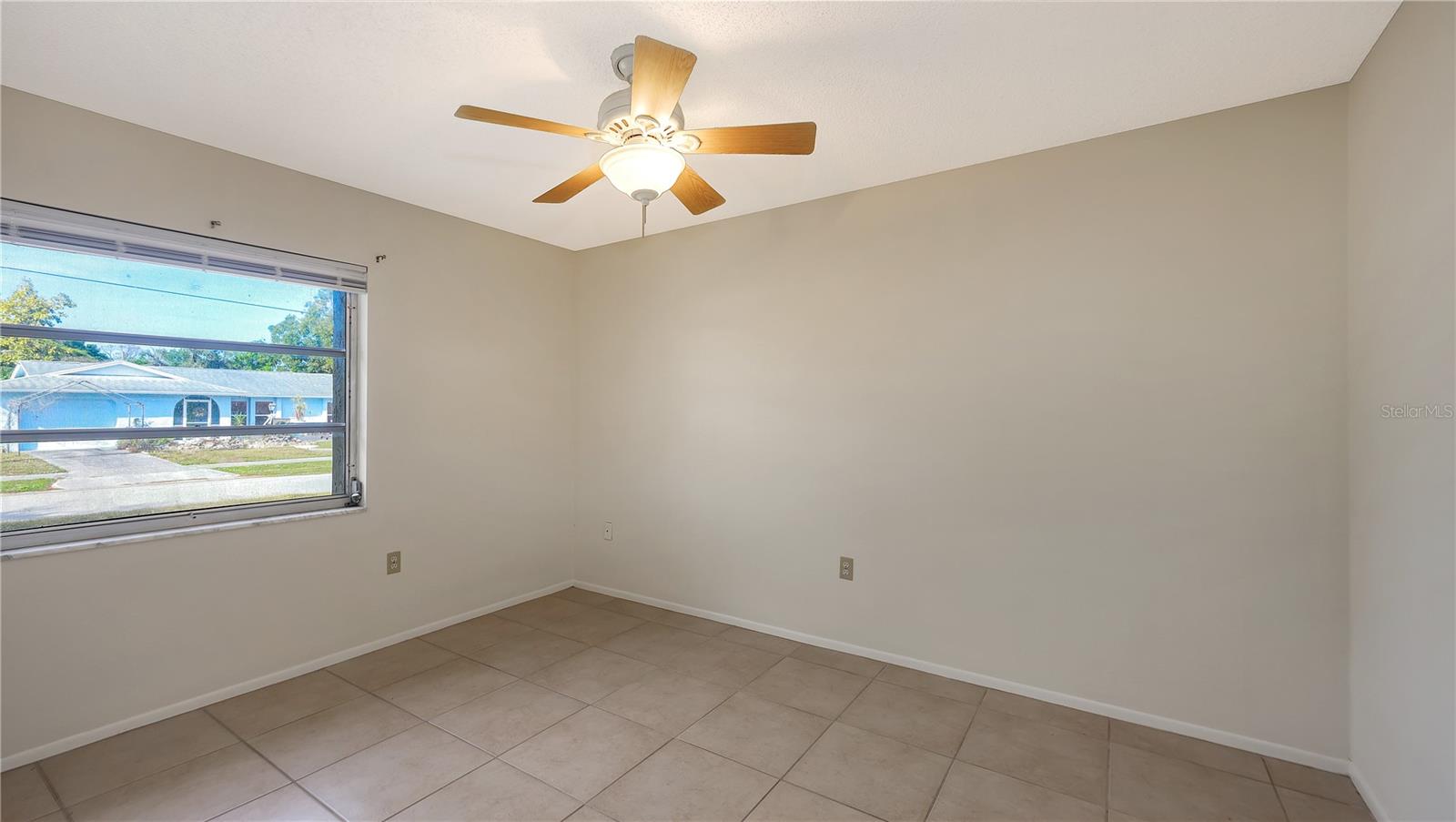 Image 21 of 30 For 2637 Java Plum Avenue