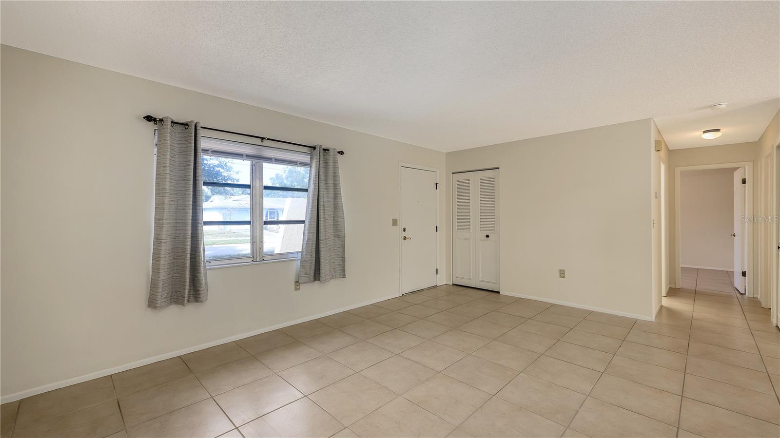 Image 6 of 30 For 2637 Java Plum Avenue