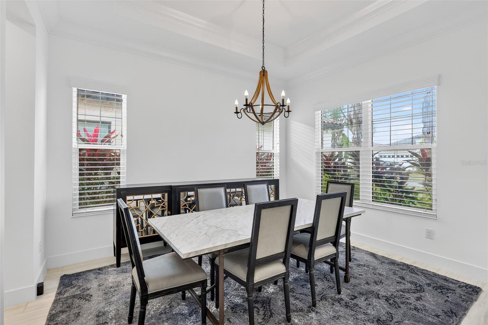 Image 16 of 74 For 2009 6th Street E