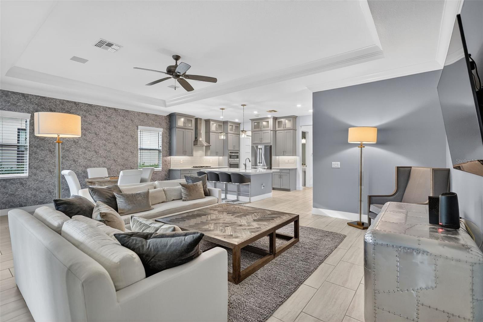 Image 20 of 74 For 2009 6th Street E