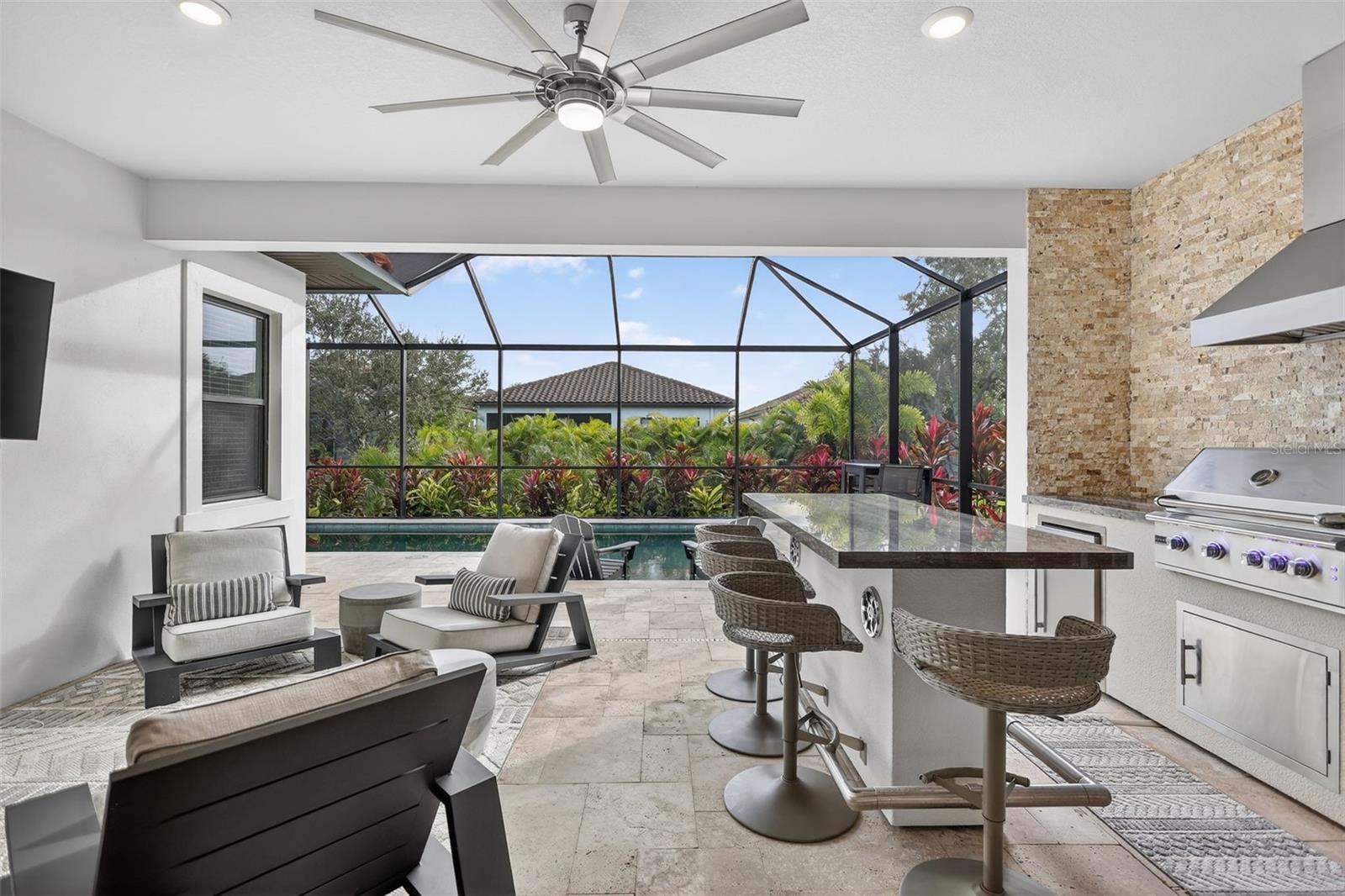 Image 38 of 74 For 2009 6th Street E