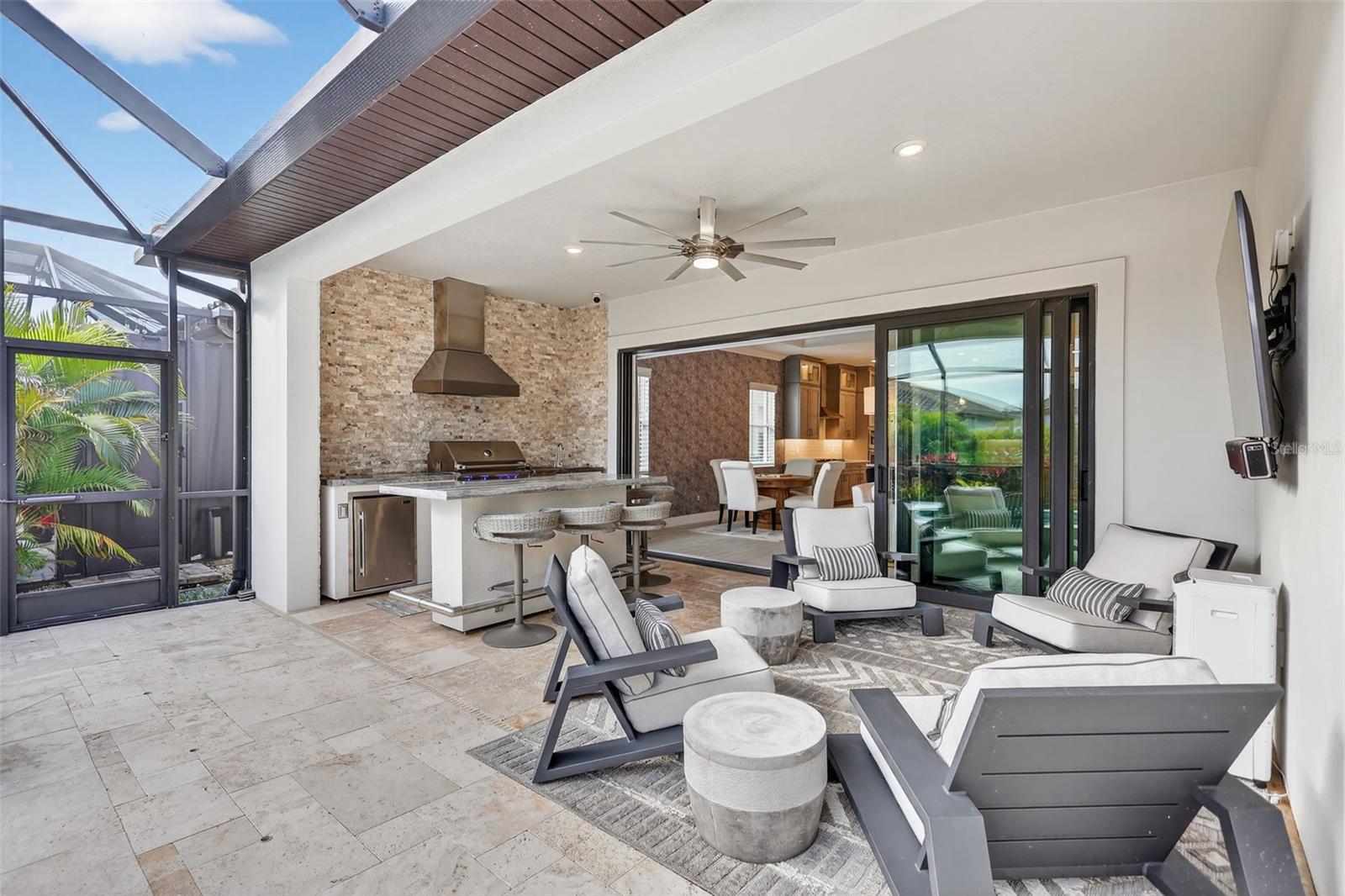 Image 40 of 74 For 2009 6th Street E