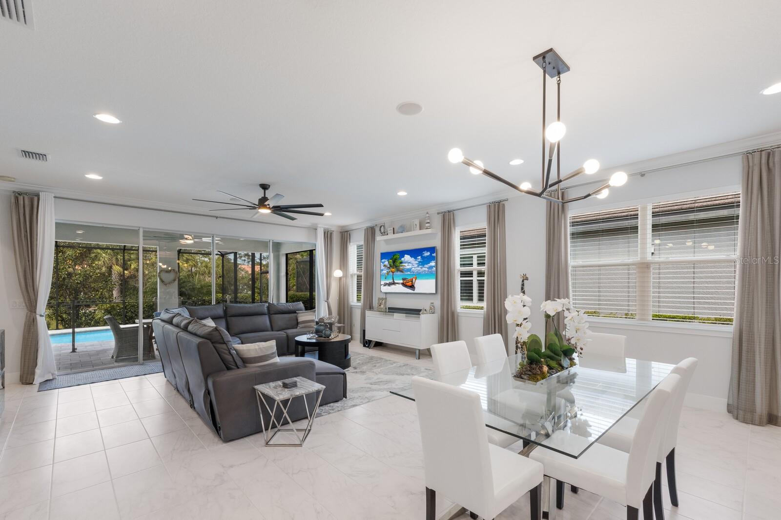 Image 14 of 100 For 5557 Long Shore Loop