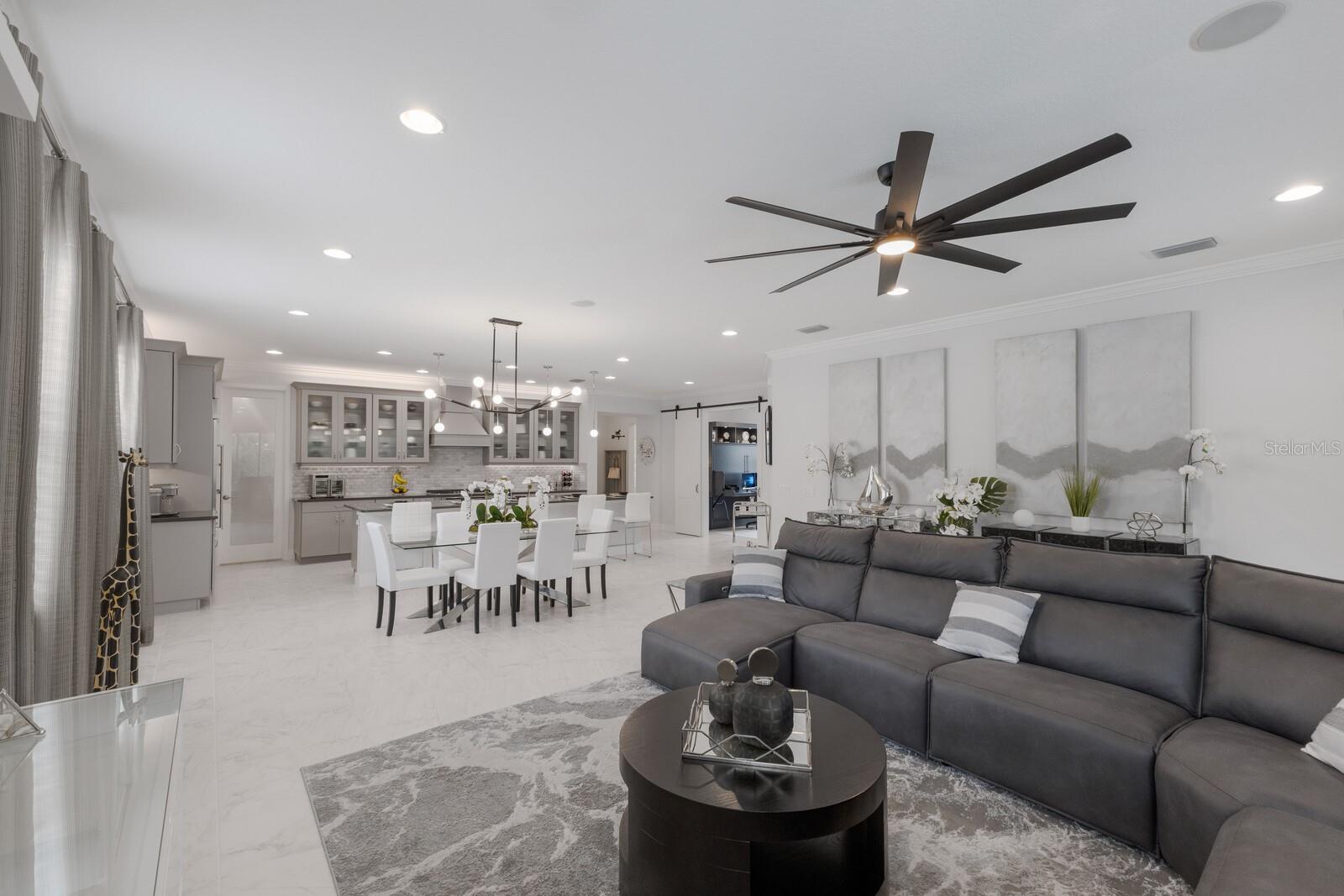 Image 17 of 100 For 5557 Long Shore Loop