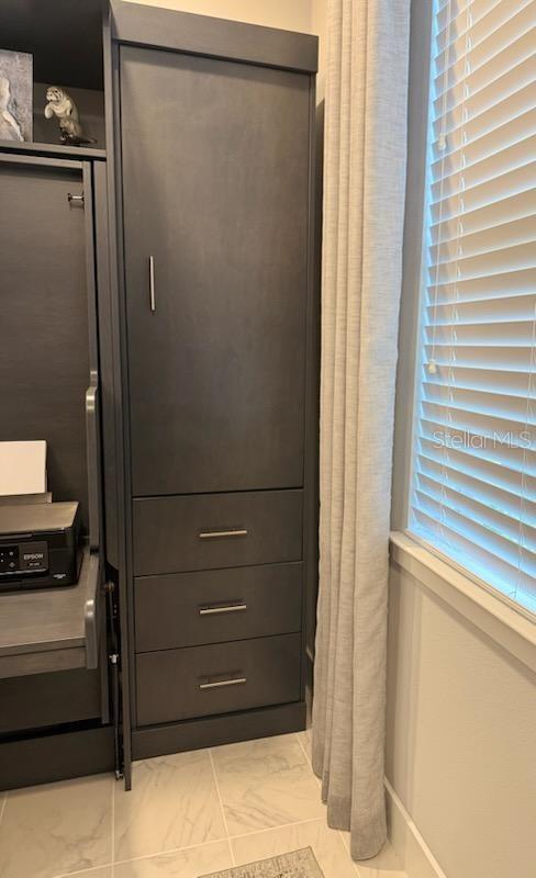 Image 40 of 100 For 5557 Long Shore Loop