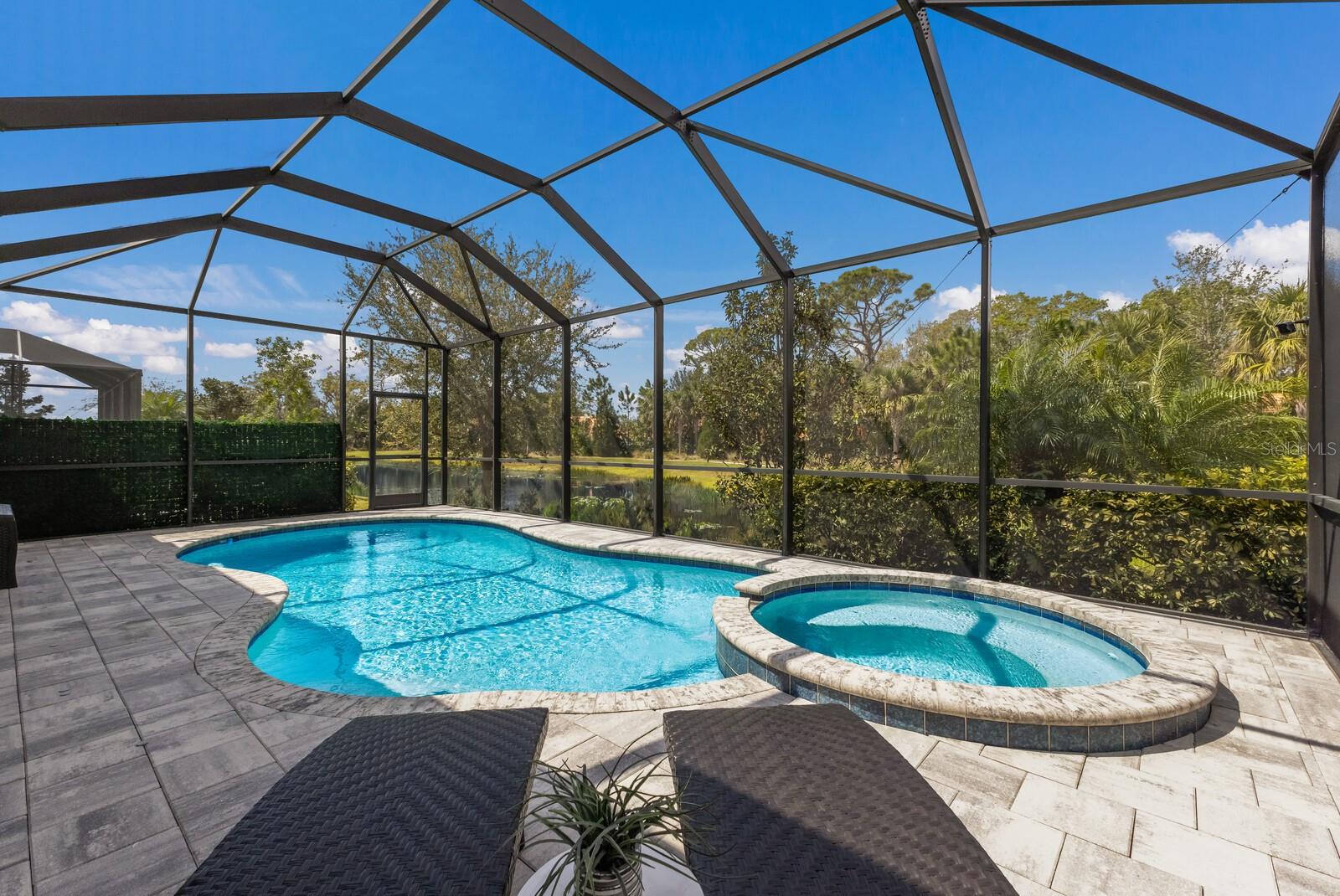 Image 50 of 100 For 5557 Long Shore Loop