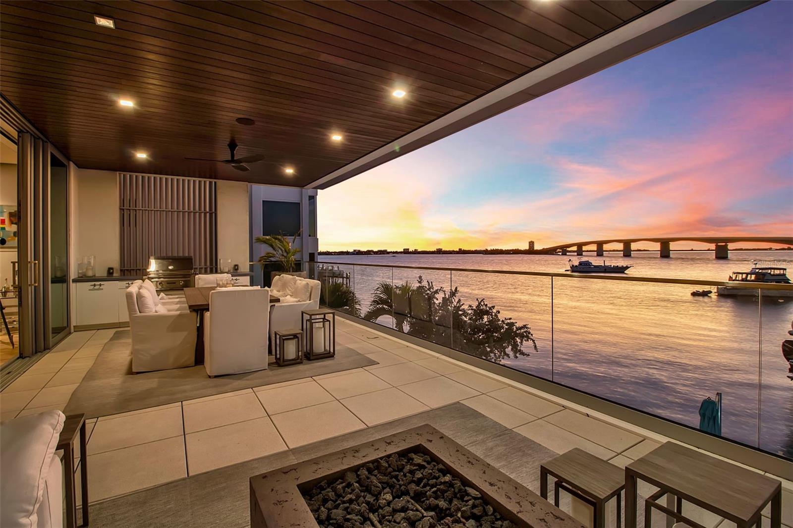 Image 50 of 70 For 188 Golden Gate Point 101