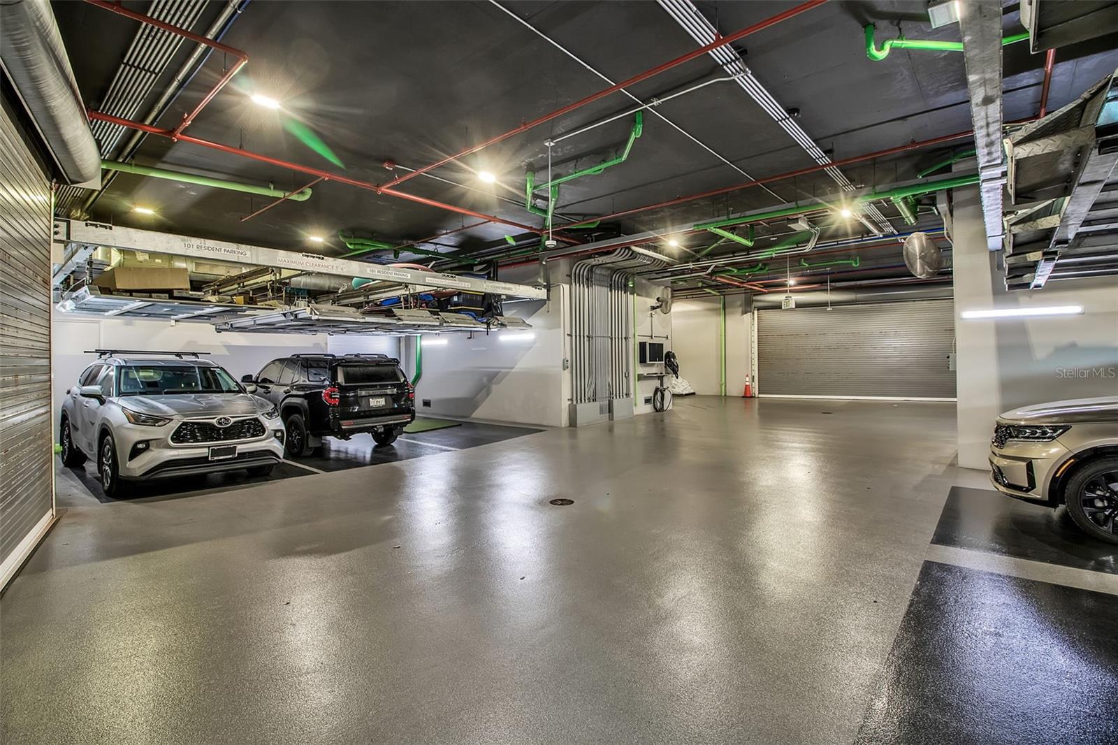 Image 64 of 70 For 188 Golden Gate Point 101