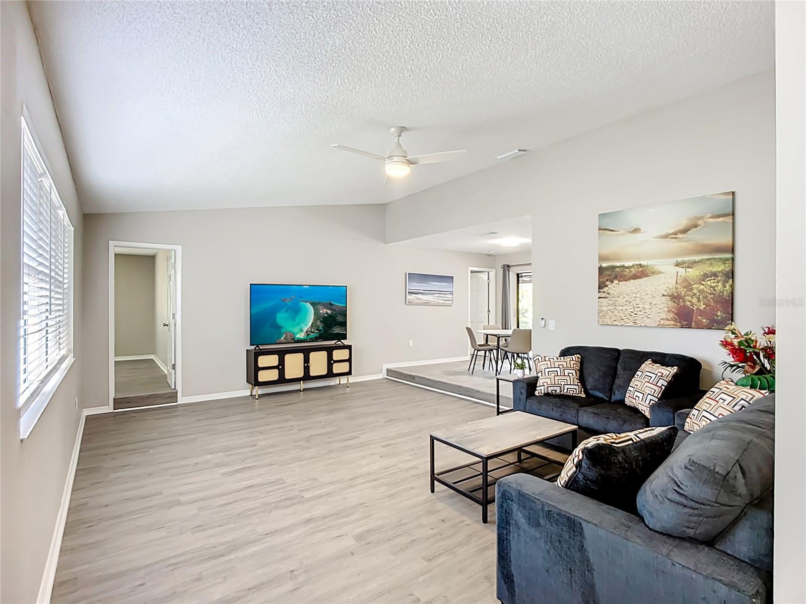 Image 13 of 78 For 4779 Maid Marian Lane Lane