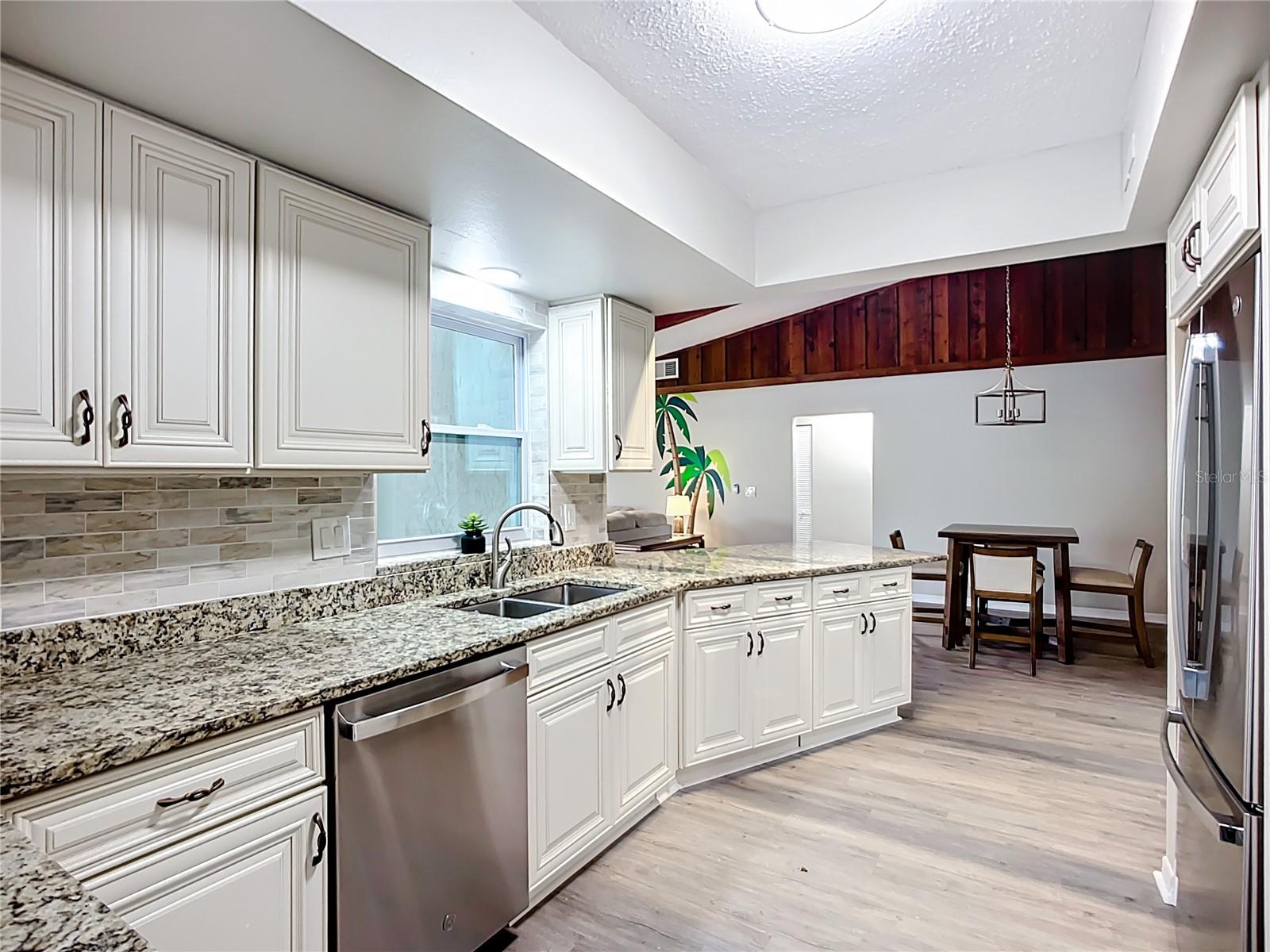 Image 20 of 78 For 4779 Maid Marian Lane Lane