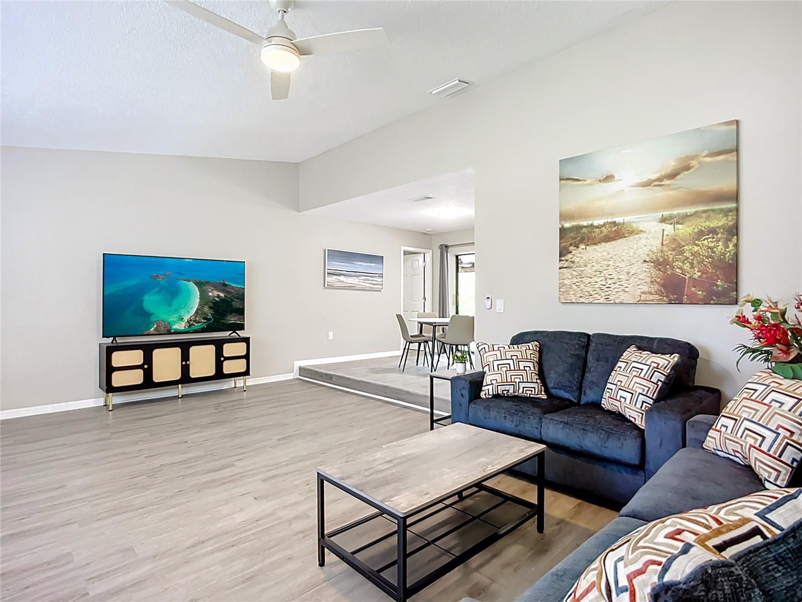 Image 7 of 78 For 4779 Maid Marian Lane Lane