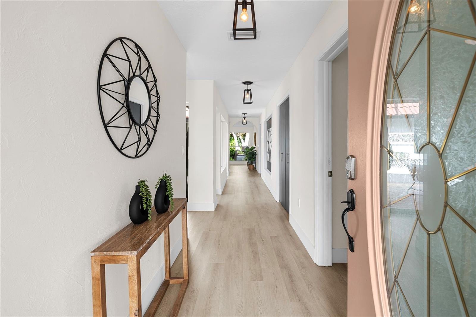 Image 3 of 62 For 1868 Riviera Circle