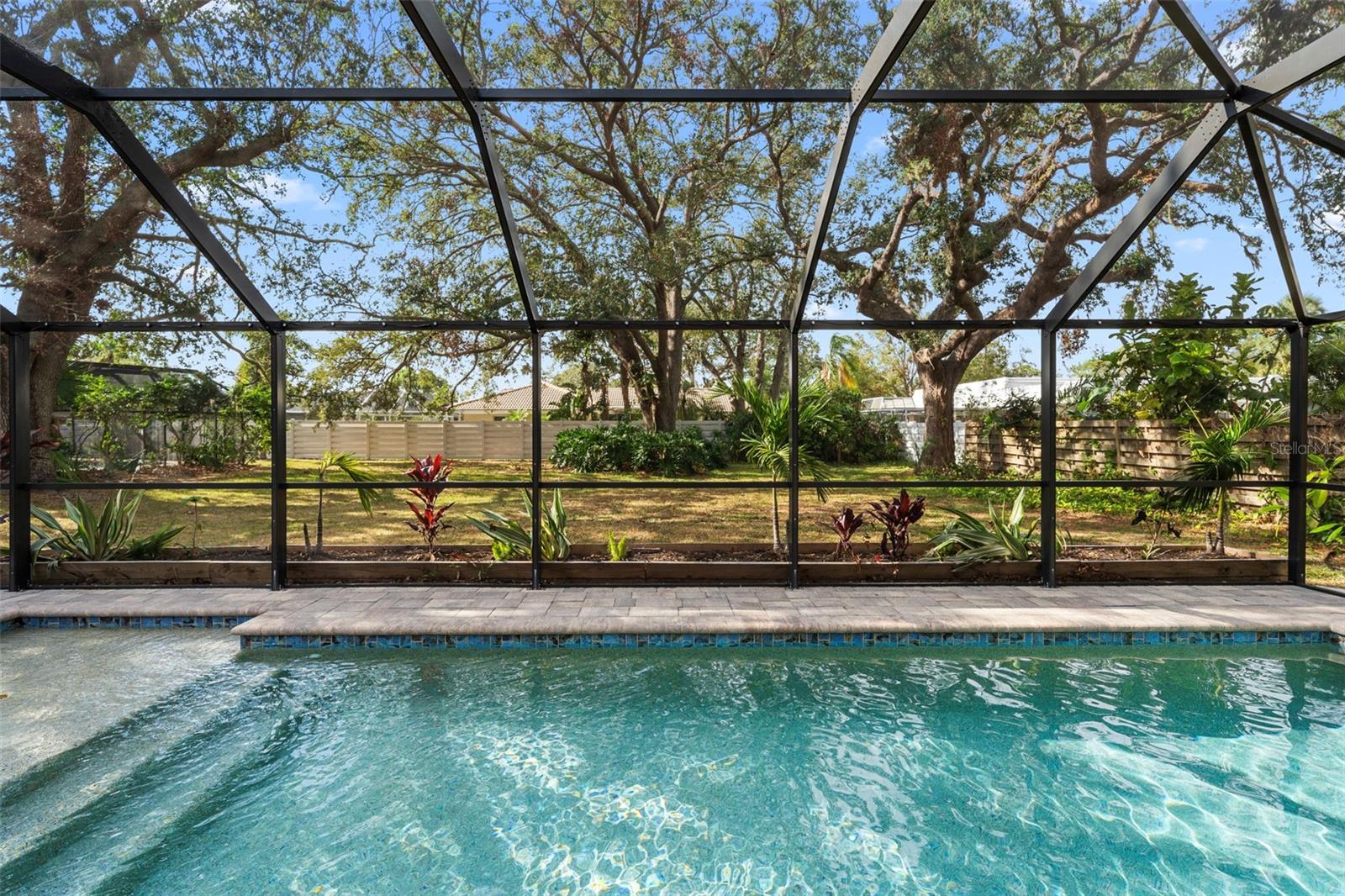 Image 45 of 62 For 1868 Riviera Circle